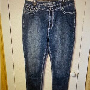 NWT Gazoz jeans size 18 back pocket detail.